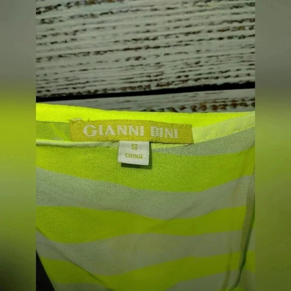 Gianni Bini Coverup Maxi Sheer Striped Neon Yellow Small Deep V Neck Beach Swim - Picture 5 of 7
